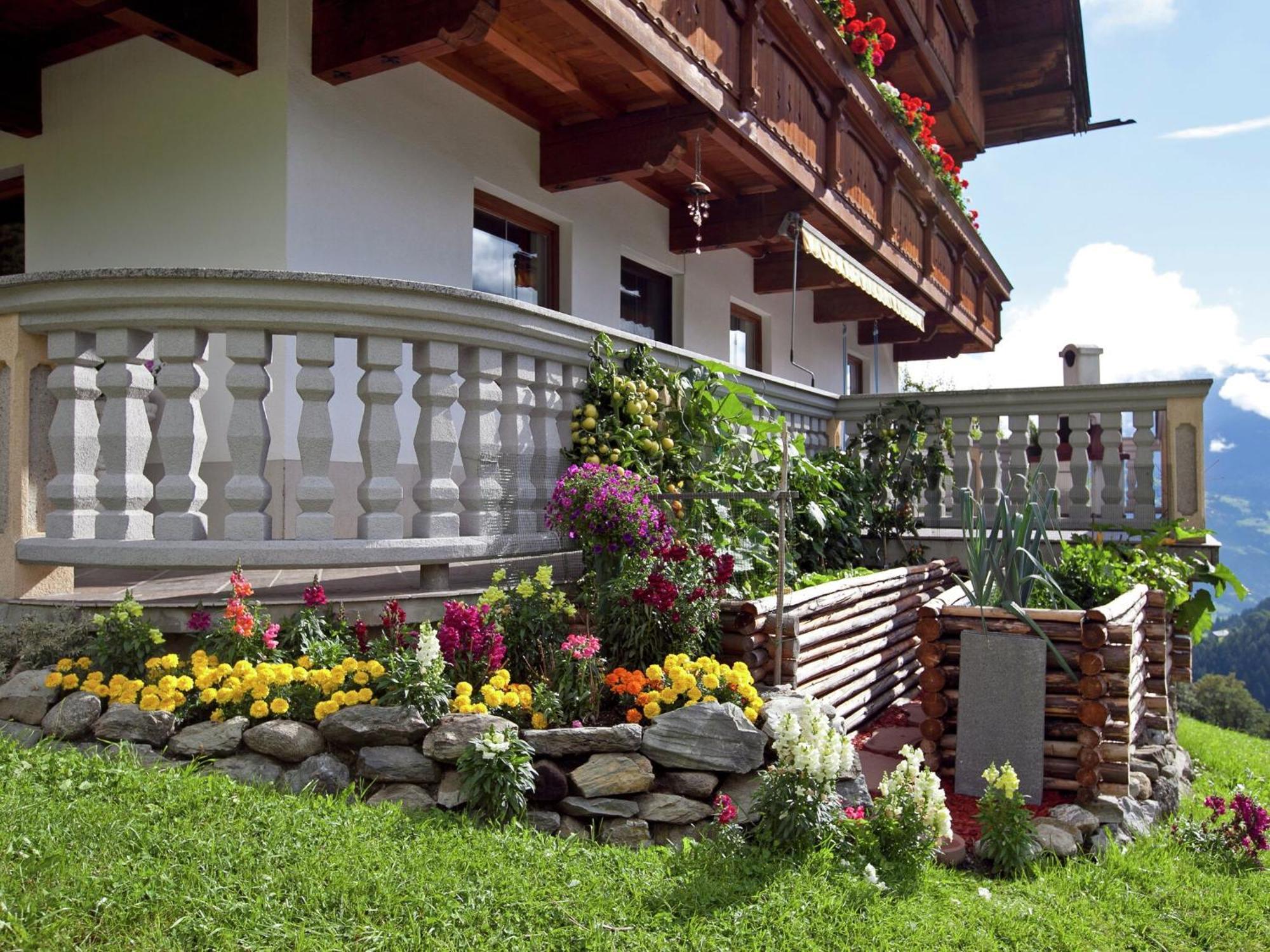 Lovely Apartment With Terrace In Fuegenberg Exterior foto
